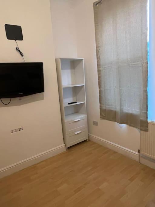 001- Lovely 3-bedroom Very Close To Oxford Street * Londra