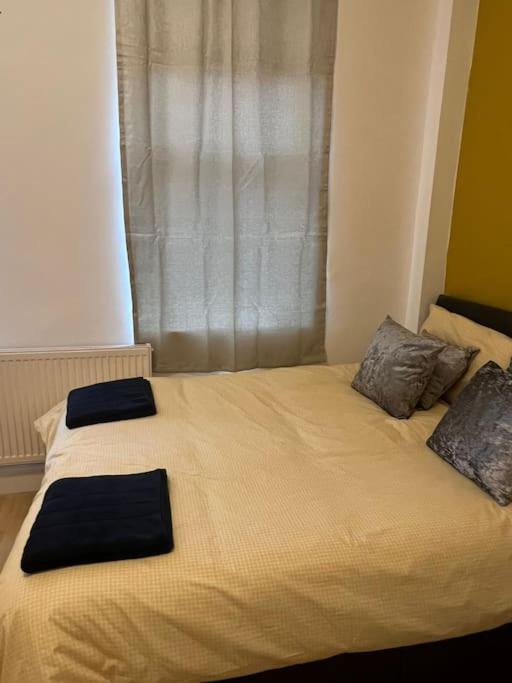 001- Lovely 3-bedroom Very Close To Oxford Street Appartamento Londra